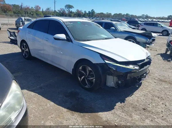 KMHLN4AJ4PU035734 2023 HYUNDAI ELANTRA - Image 1