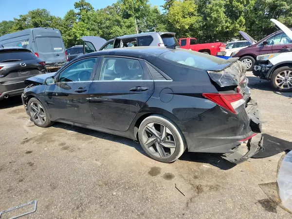 KMHLN4AJ4PU037628 2023 HYUNDAI ELANTRA - Image 2