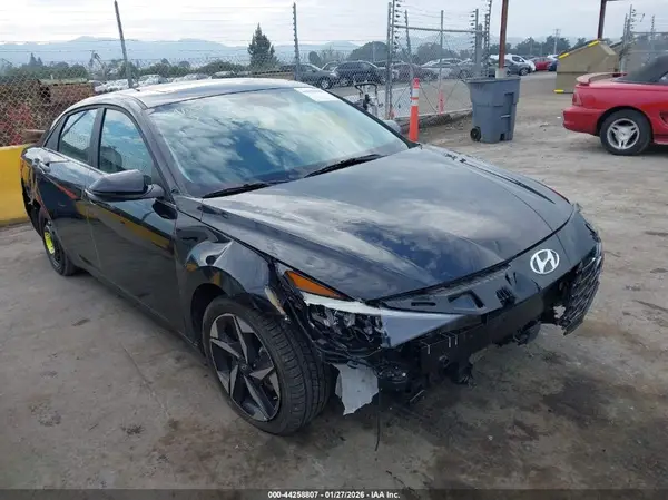 KMHLN4AJ4PU063873 2023 HYUNDAI ELANTRA - Image 1