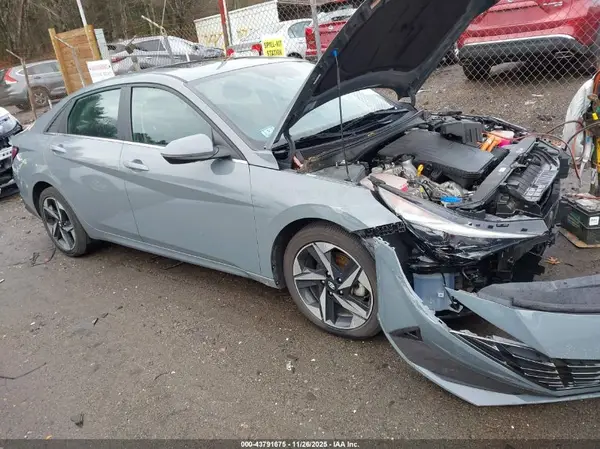 KMHLN4AJ5NU027722 2022 HYUNDAI ELANTRA - Image 1