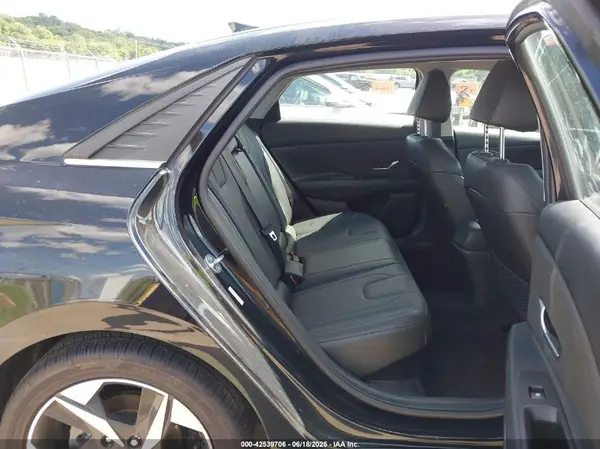 KMHLN4AJ5PU061517 2023 HYUNDAI ELANTRA - Image 8