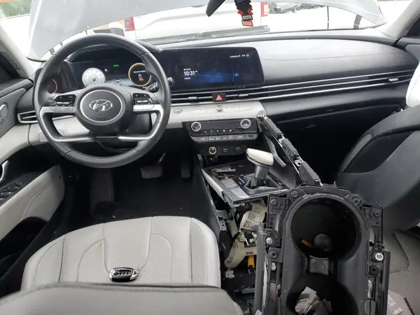 KMHLN4AJ5PU064966 2023 HYUNDAI ELANTRA - Image 8
