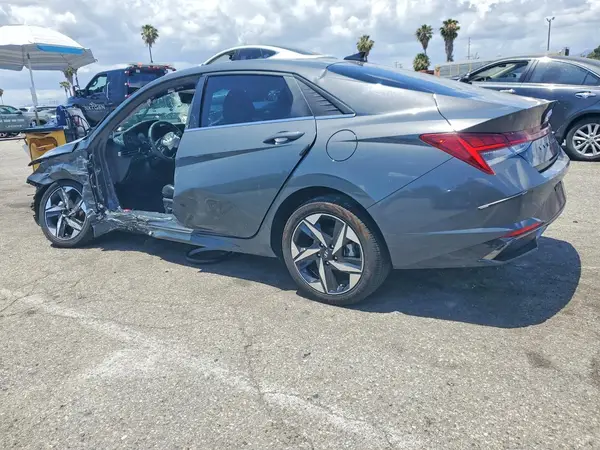 KMHLN4AJ5PU091844 2023 HYUNDAI ELANTRA - Image 2