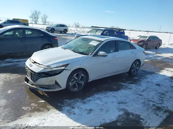 KMHLN4AJ6PM054401 2023 HYUNDAI ELANTRA - Image 2
