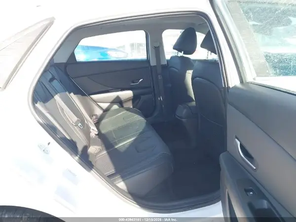 KMHLN4AJ6PU054401 2023 HYUNDAI ELANTRA - Image 8