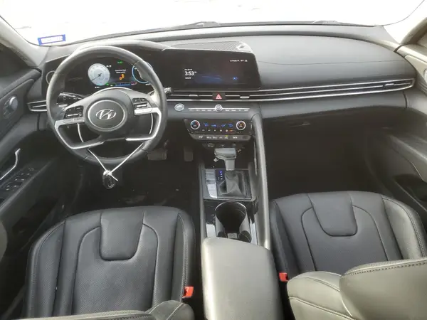 KMHLN4AJ6PU070694 2023 HYUNDAI ELANTRA - Image 8