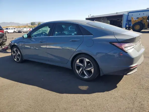 KMHLN4AJ7NU014258 2022 HYUNDAI ELANTRA - Image 2