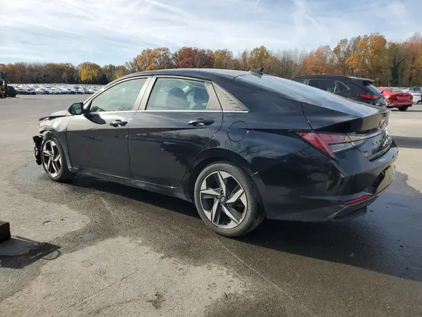 KMHLN4AJ7NU024952 2022 HYUNDAI ELANTRA - Image 2