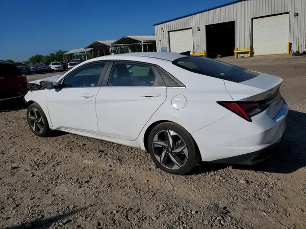 KMHLN4AJ7NU030704 2022 HYUNDAI ELANTRA - Image 2