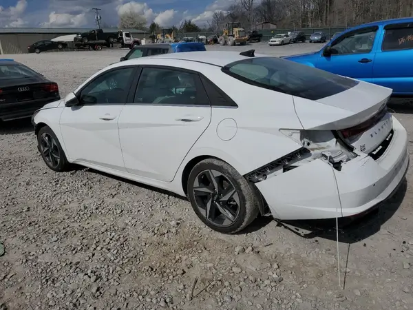KMHLN4AJ7PU070381 2023 HYUNDAI ELANTRA - Image 2