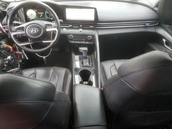 KMHLN4AJ8MU011755 2021 HYUNDAI ELANTRA - Image 8