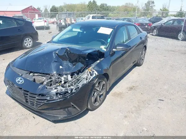 KMHLN4AJ8NU014611 2022 HYUNDAI ELANTRA - Image 2