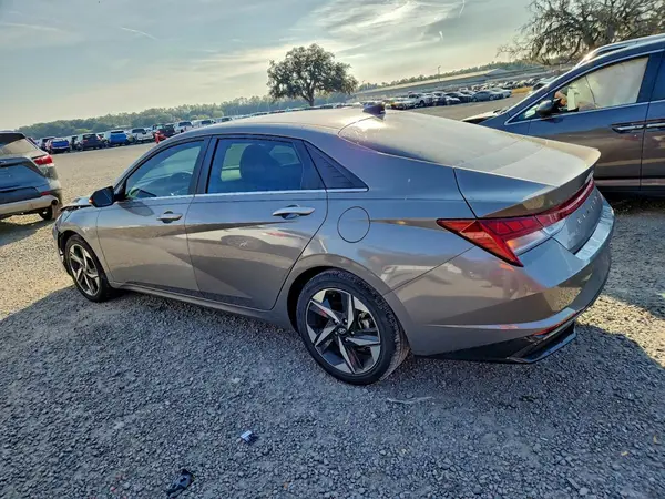 KMHLN4AJ8PU054867 2023 HYUNDAI ELANTRA - Image 2
