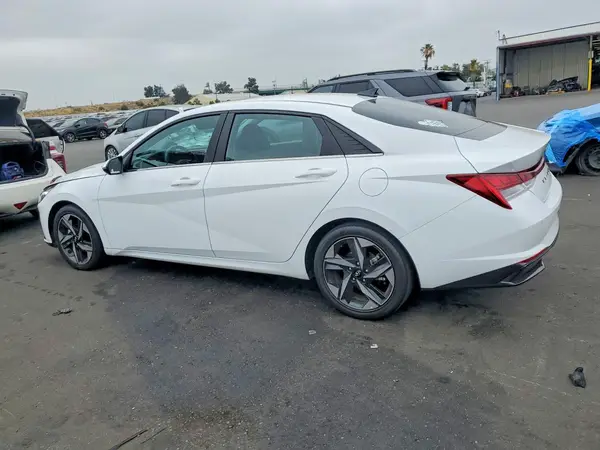 KMHLN4AJ8PU063102 2023 HYUNDAI ELANTRA - Image 2
