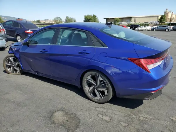 KMHLN4AJ8PU068767 2023 HYUNDAI ELANTRA - Image 2