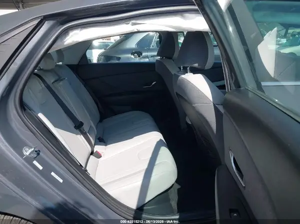 KMHLN4AJ8PU074892 2023 HYUNDAI ELANTRA - Image 8