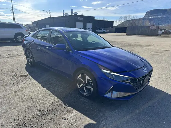 KMHLN4AJ8PU078912 2023 HYUNDAI ELANTRA - Image 2