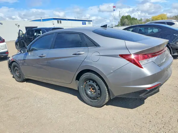 KMHLN4AJ8PU085987 2023 HYUNDAI ELANTRA - Image 2