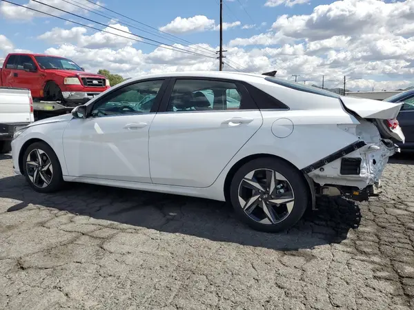 KMHLN4AJ8PU092339 2023 HYUNDAI ELANTRA - Image 2