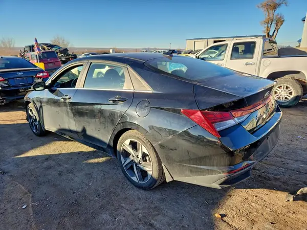KMHLN4AJ9PU033963 2023 HYUNDAI ELANTRA - Image 2
