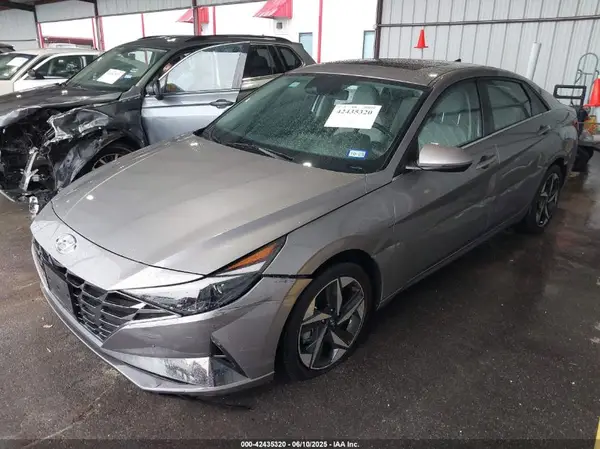 KMHLN4AJ9PU083004 2023 HYUNDAI ELANTRA - Image 2