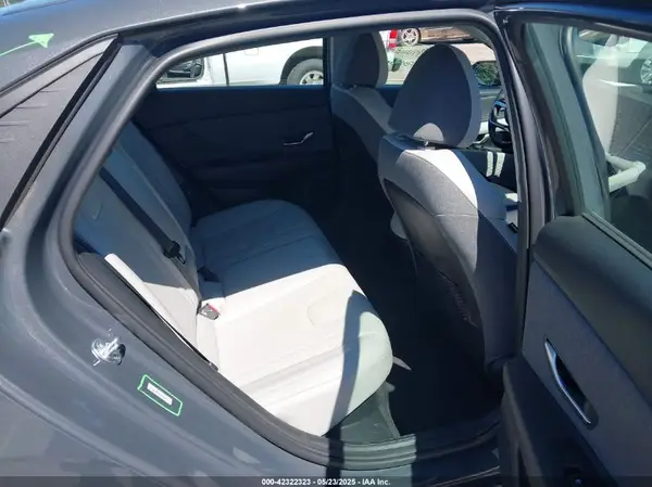 KMHLN4AJ9PU083715 2023 HYUNDAI ELANTRA - Image 8