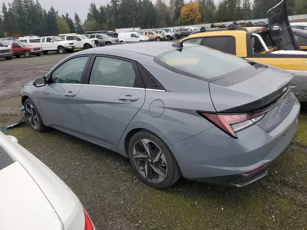 KMHLN4AJXNU024170 2022 HYUNDAI ELANTRA - Image 2