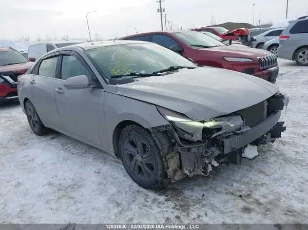 KMHLN4AJXNU032446 2022 HYUNDAI ELANTRA - Image 1