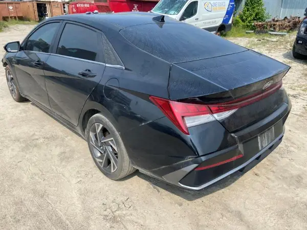 KMHLN4DG0RU702625 2024 HYUNDAI ELANTRA - Image 2