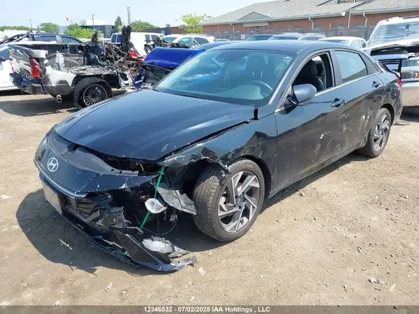 KMHLN4DG9RU823363 2024 HYUNDAI ELANTRA - Image 2