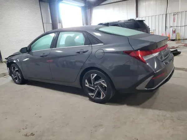 KMHLN4DJ1RU112137 2024 HYUNDAI ELANTRA - Image 2