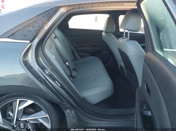 KMHLN4DJ2RU093761 2024 HYUNDAI ELANTRA - Image 8