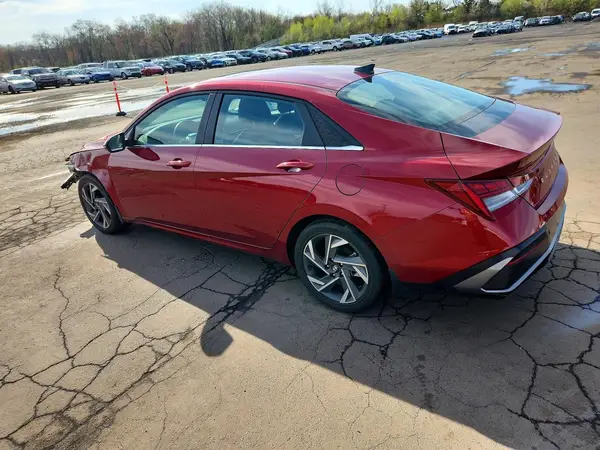 KMHLN4DJ2RU102815 2024 HYUNDAI ELANTRA - Image 2