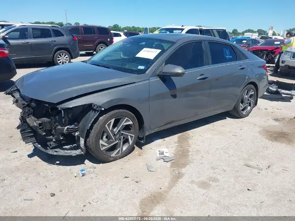 KMHLN4DJ2RU103415 2024 HYUNDAI ELANTRA - Image 2