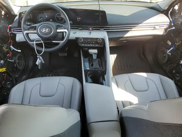 KMHLN4DJ2RU116942 2024 HYUNDAI ELANTRA - Image 8