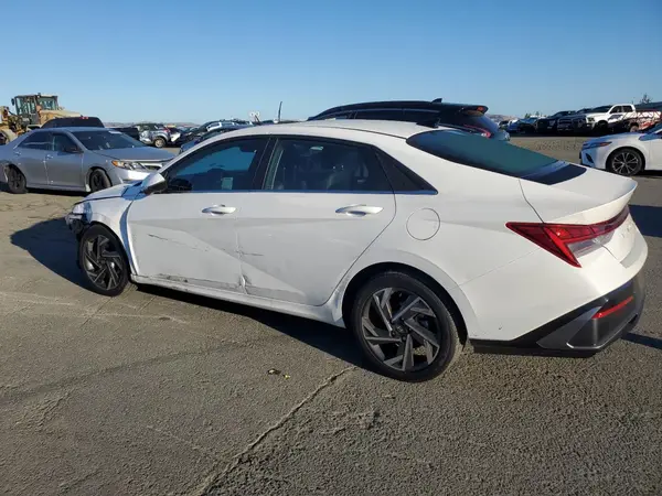 KMHLN4DJ3RU100703 2024 HYUNDAI ELANTRA - Image 2