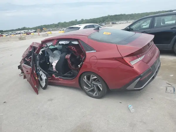 KMHLN4DJ3RU104833 2024 HYUNDAI ELANTRA - Image 2