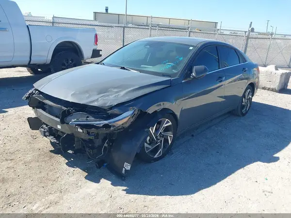 KMHLN4DJ4RU107076 2024 HYUNDAI ELANTRA - Image 2