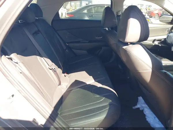 KMHLN4DJ4RU107076 2024 HYUNDAI ELANTRA - Image 8