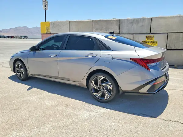 KMHLN4DJ4SU134171 2025 HYUNDAI ELANTRA - Image 2
