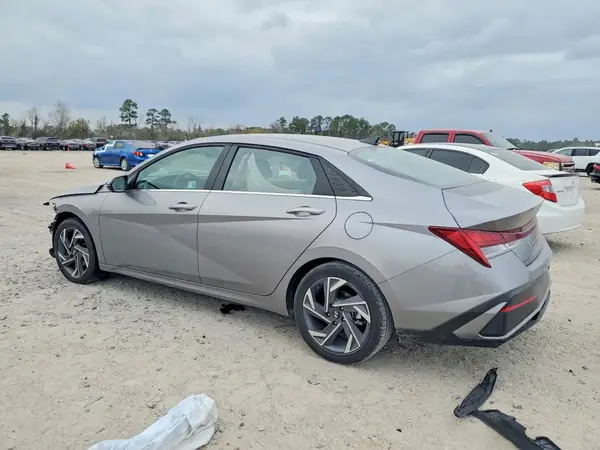 KMHLN4DJ6SU126282 2025 HYUNDAI ELANTRA - Image 2