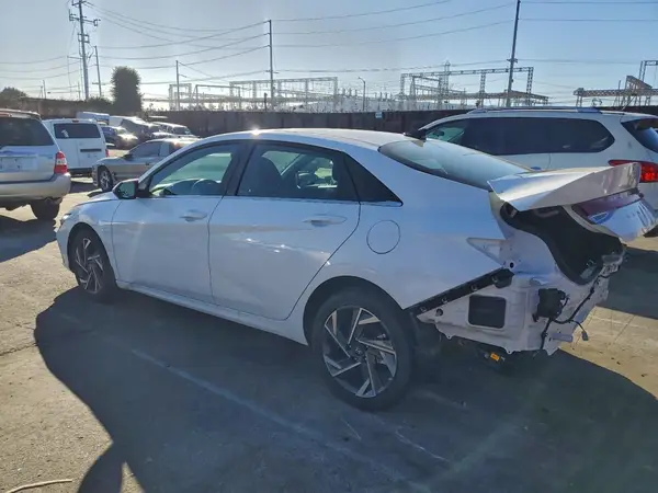 KMHLN4DJ6SU137363 2025 HYUNDAI ELANTRA - Image 2