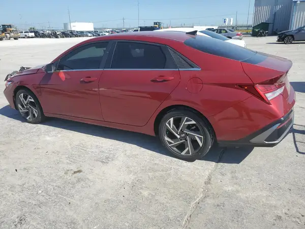 KMHLN4DJ7RU094789 2024 HYUNDAI ELANTRA - Image 2