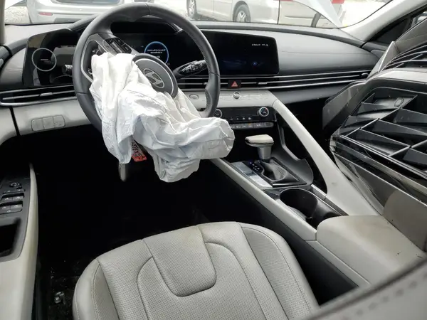 KMHLN4DJ7RU095313 2024 HYUNDAI ELANTRA - Image 8