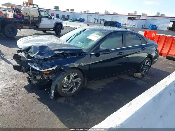 KMHLN4DJ7RU104558 2024 HYUNDAI ELANTRA - Image 2