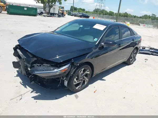 KMHLN4DJ7RU107105 2024 HYUNDAI ELANTRA - Image 2