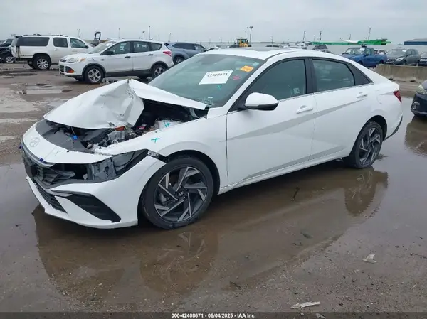 KMHLN4DJ8RU101412 2024 HYUNDAI ELANTRA - Image 2
