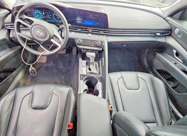 KMHLN4DJ8SU132455 2025 HYUNDAI ELANTRA - Image 8