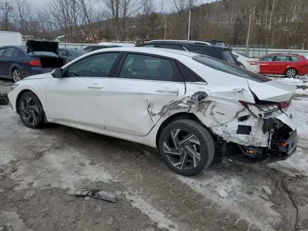 KMHLN4DJ9RU097516 2024 HYUNDAI ELANTRA - Image 2
