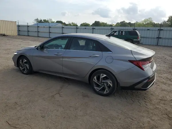 KMHLN4DJ9RU105243 2024 HYUNDAI ELANTRA - Image 2